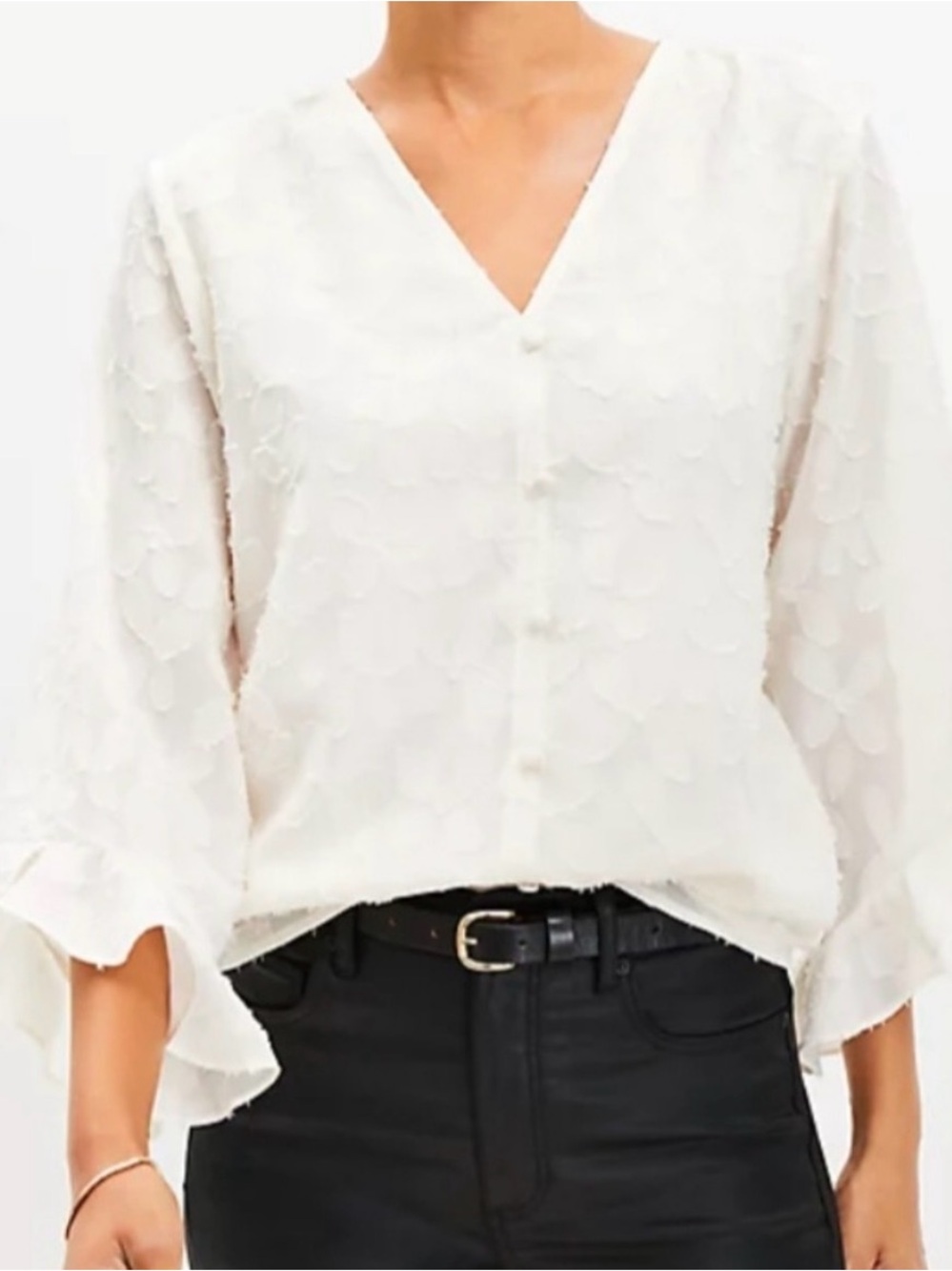 Loft Women’s Ivory White V-Neck Textured Button-Front Blouse Size XS